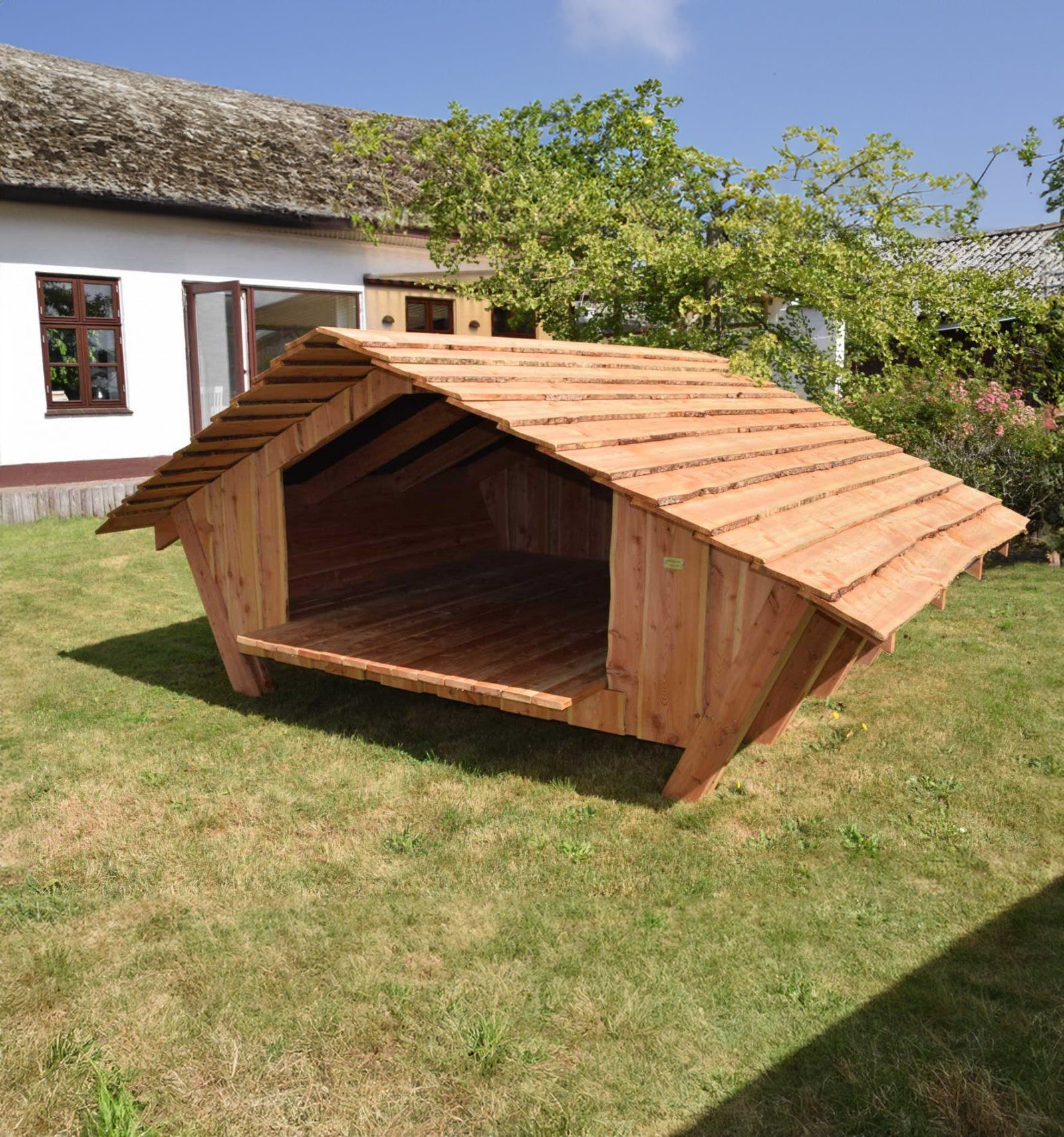 Model Schweiz shelter