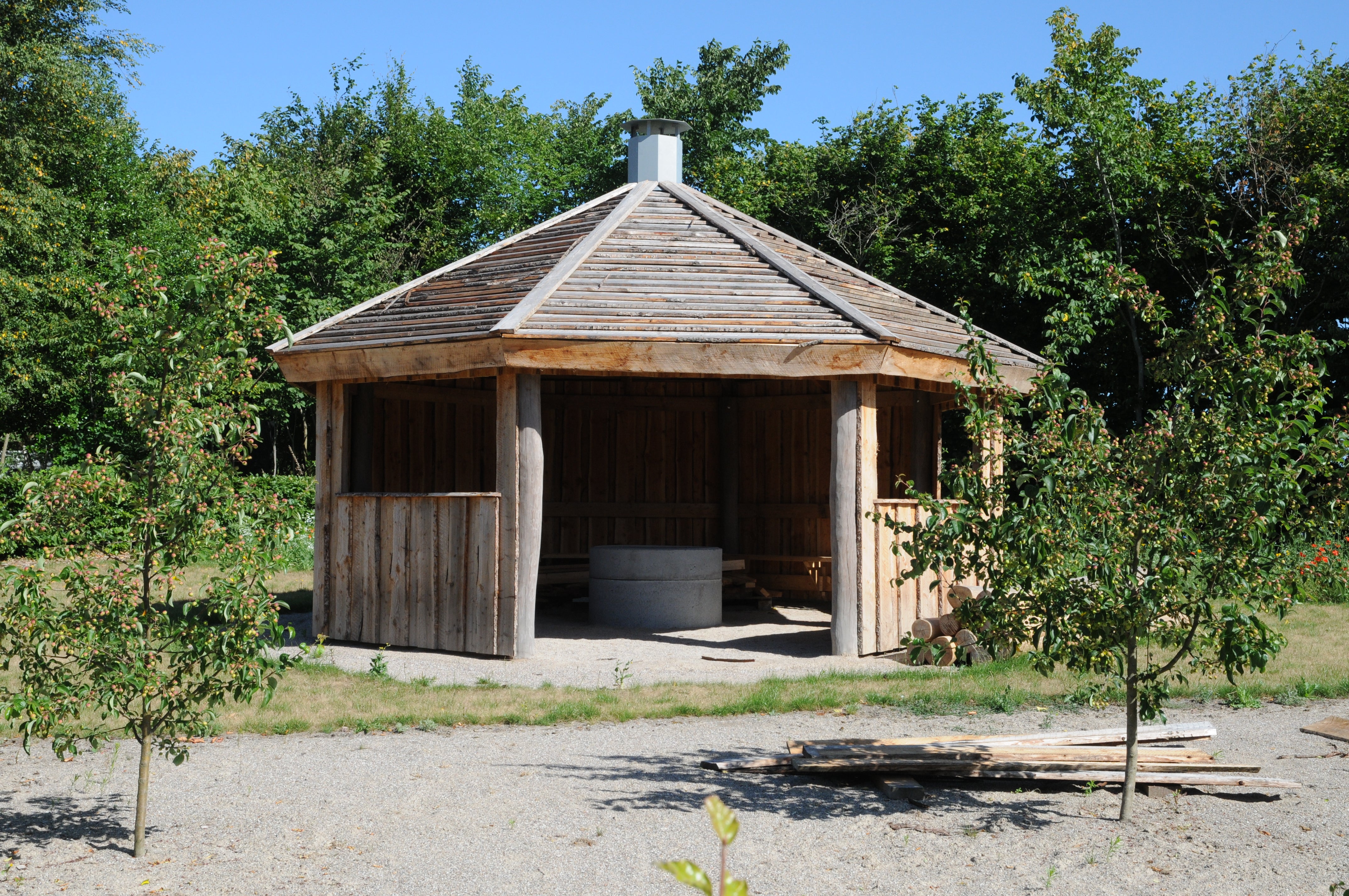 Dansk produceret bålhytte