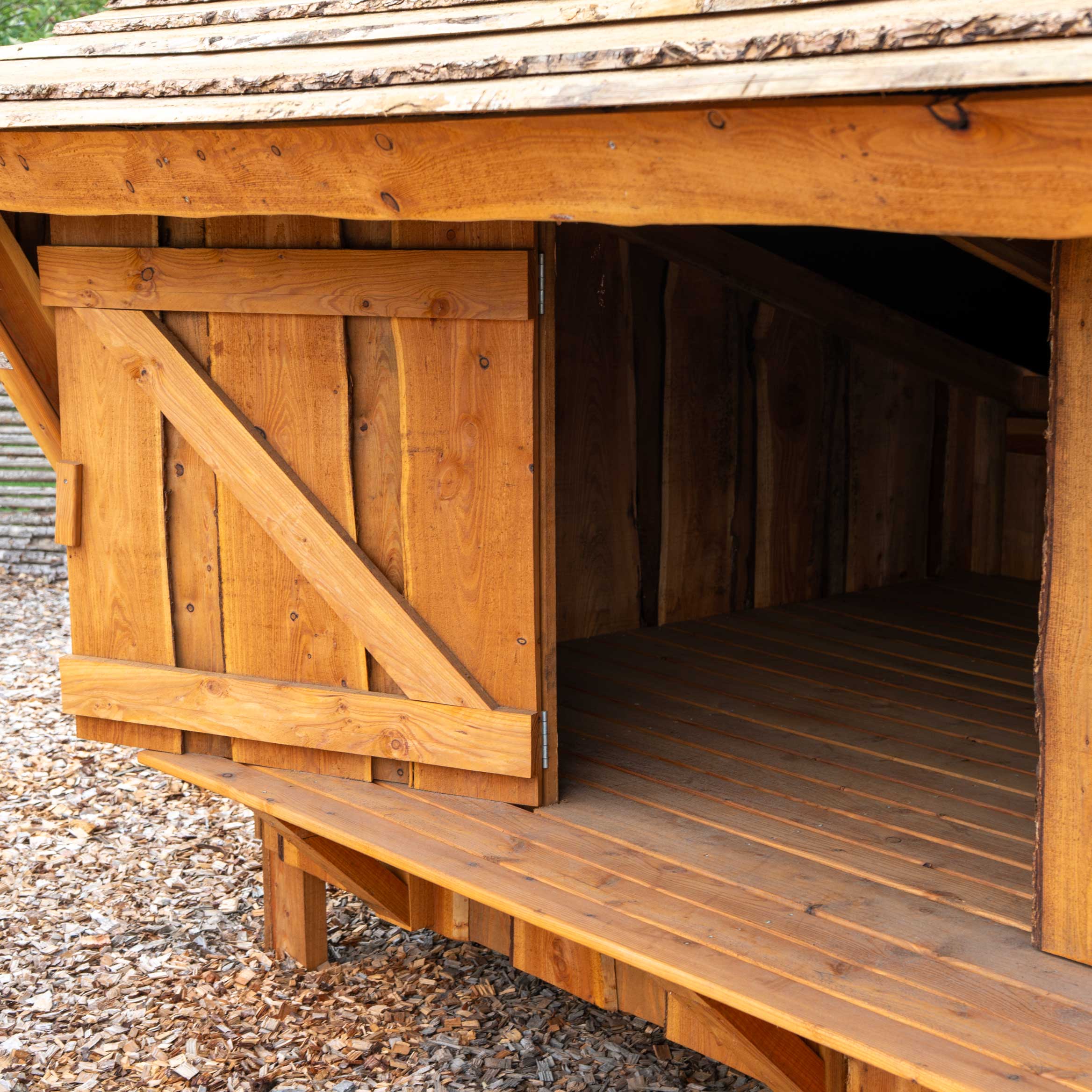 Shelter låge